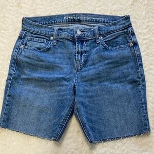 Old Navy Cotton Boyfriend Straight cutoff denim shorts